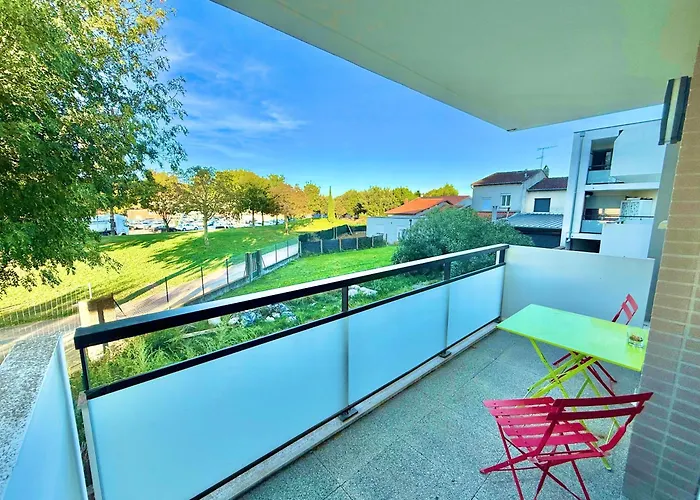 T2 Paisible Et Confort - Centre *